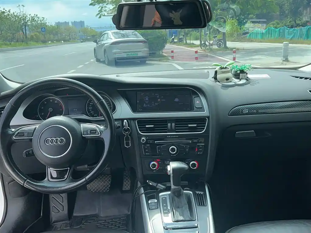Audi A4L 2015 35 TFSI Auto Standard фото 14