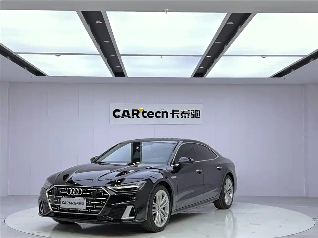 Audi A7L 2024 45 TFSI quattro Premium Luxury фото 3