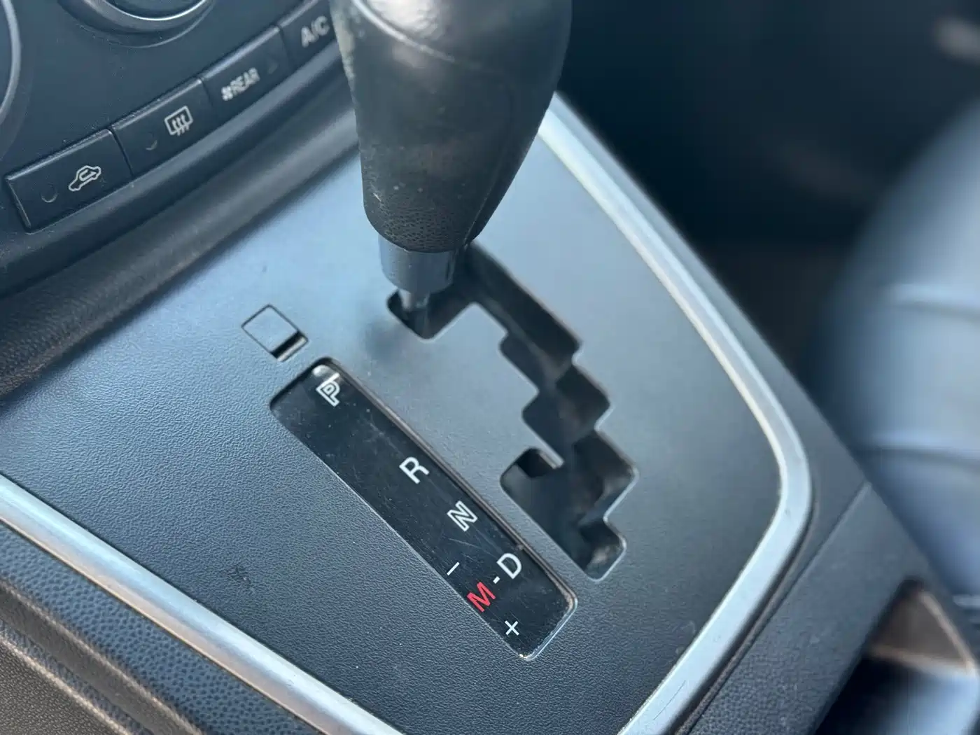 Mazda Mazda5 2012 2011 2.0L Automatic Comfort