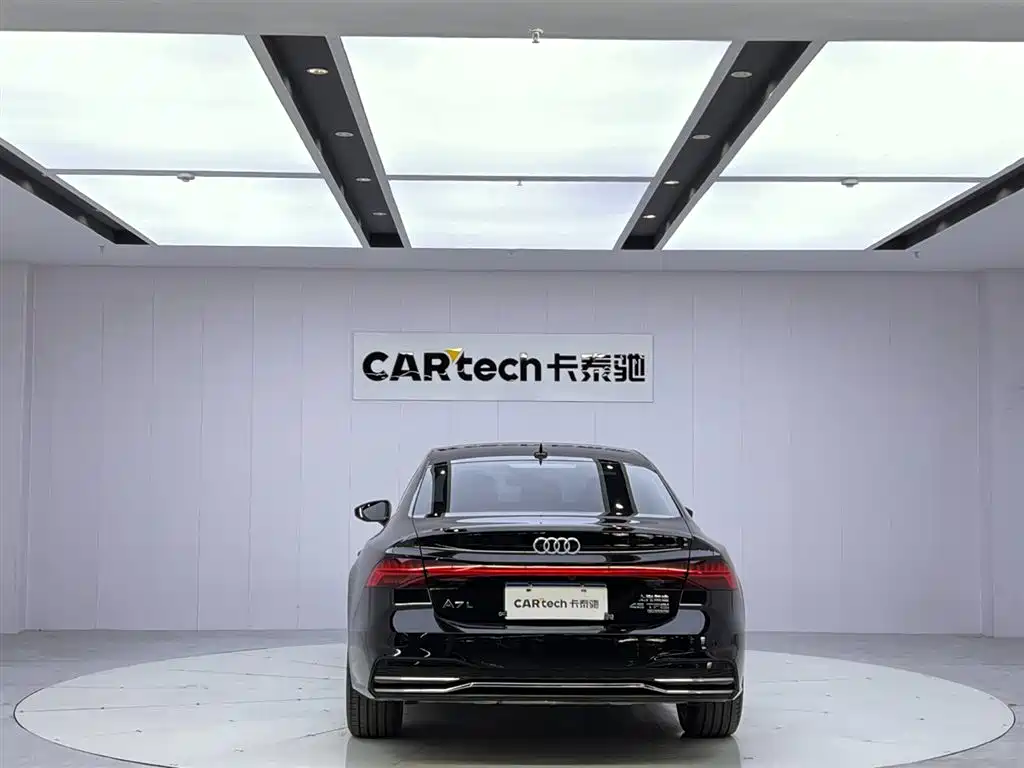 Audi A7L 2024 45 TFSI quattro Premium Luxury фото 6