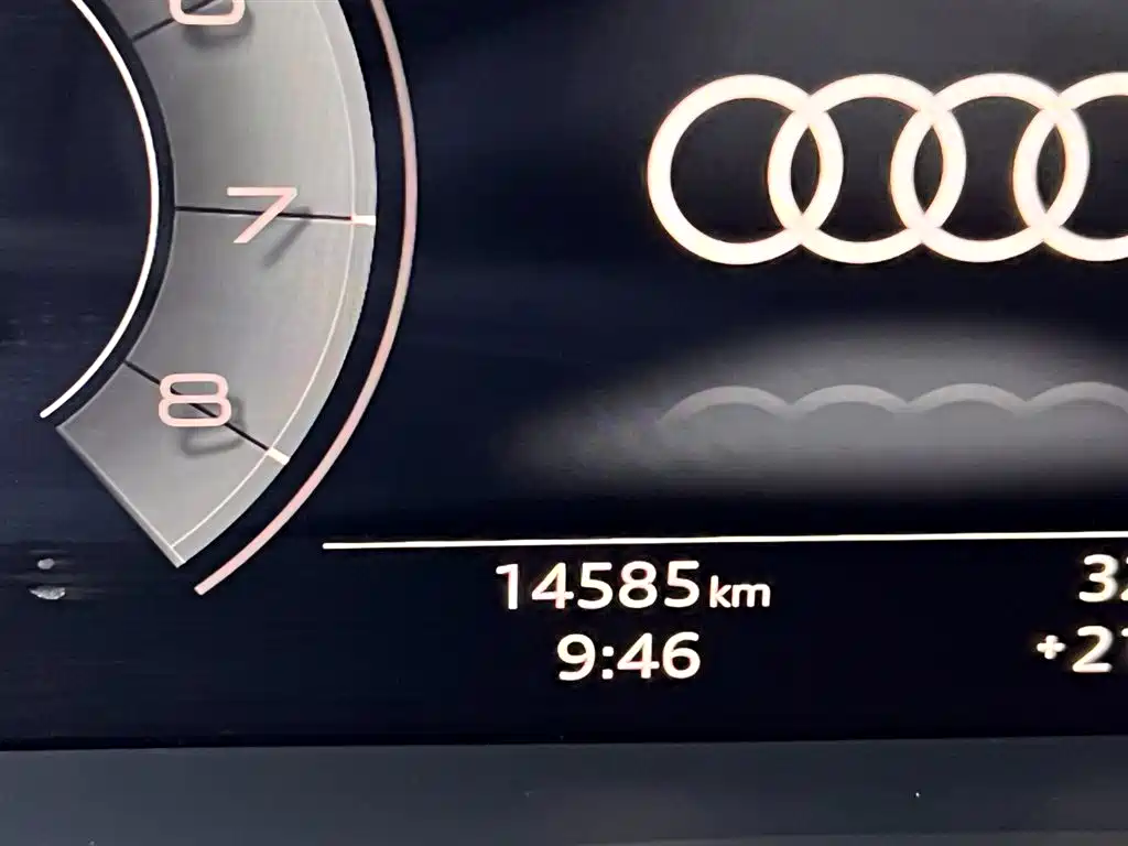 Audi A7L 2024 45 TFSI quattro Premium Luxury фото 16