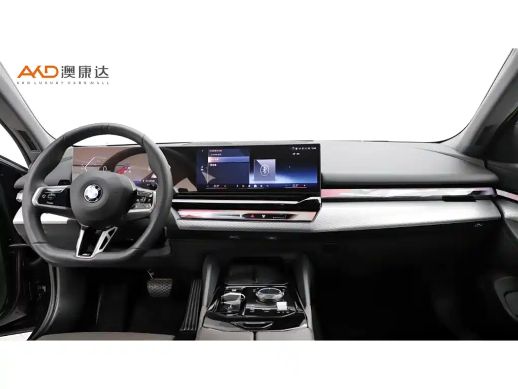 BMW 5 Series (Import) 2024 Model 525i M Sport Package фото 5