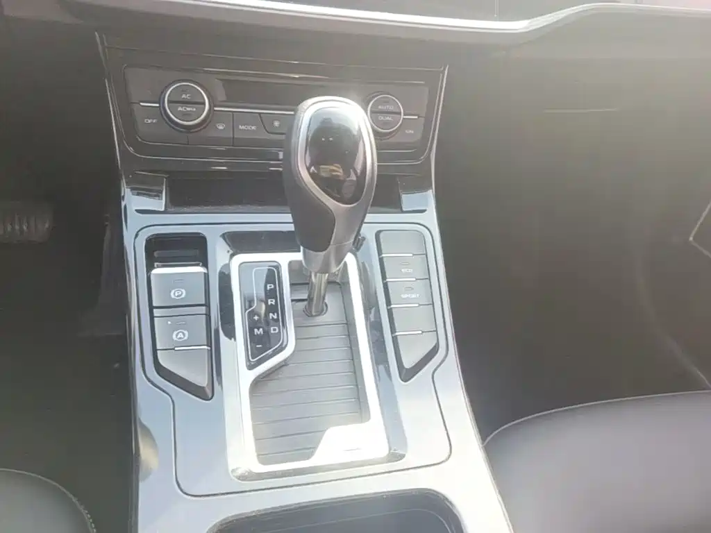 Geely Emgrand GL 2021 2020 1.4T CVT Luxury