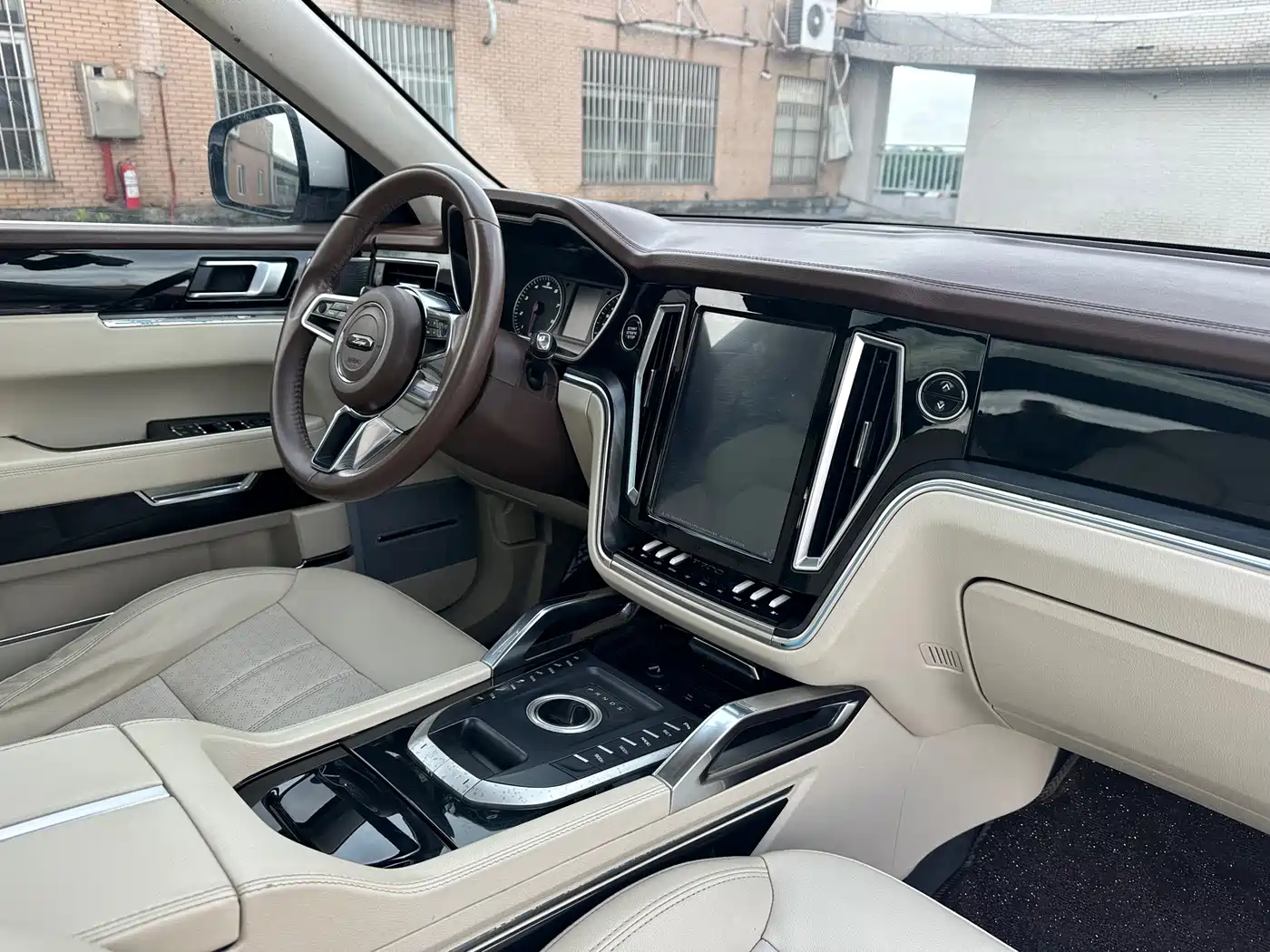 Zotye T700 2017 2017 1.8T DCT Premium