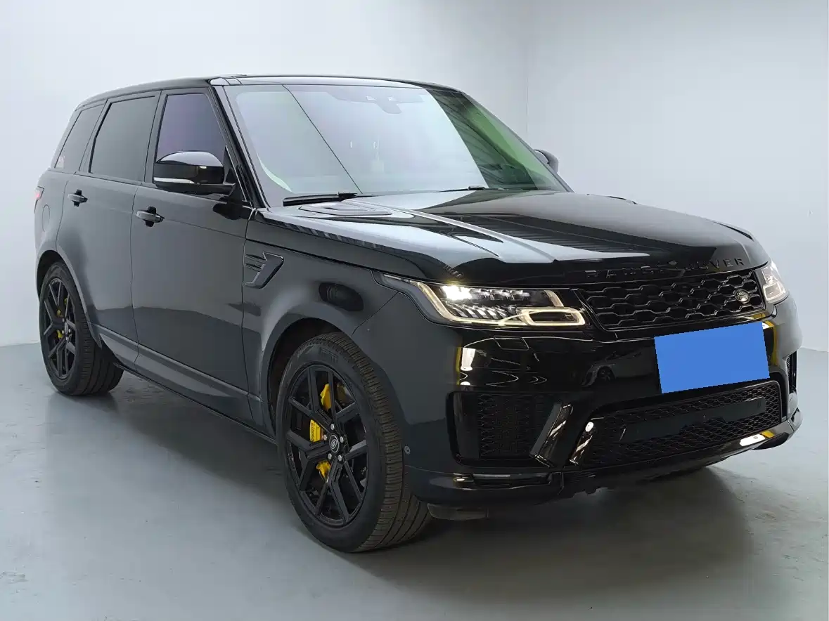 Land Rover Range Rover Sport 2022 3.0 L6 Gloss Black Edition фото 3