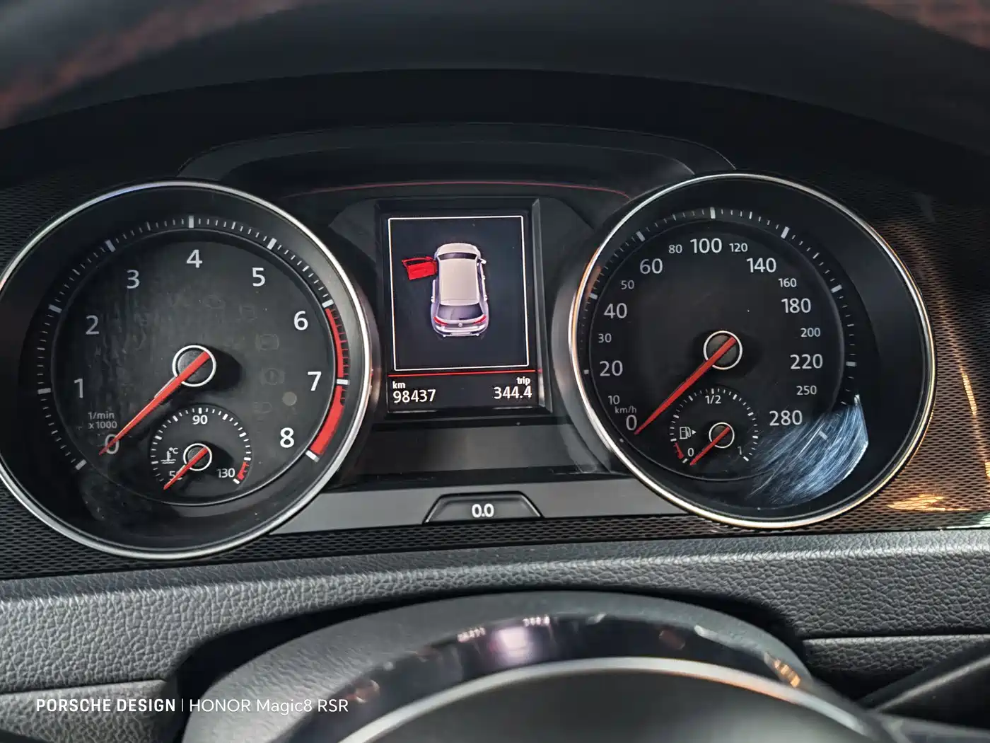 Volkswagen Golf GTI 2016 2.0TSI GTI фото 5