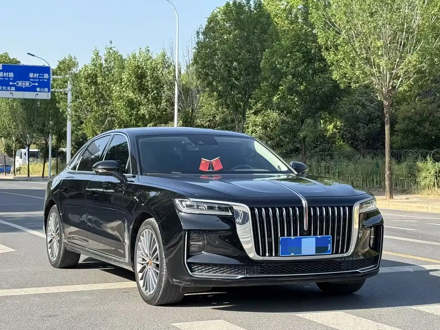 Hongqi H9 2020 2.0T Smart Connection Qi Xiang Edition фото 2