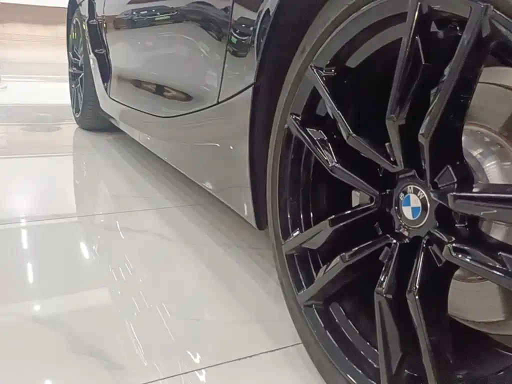 Фото 22 - BMW Z4