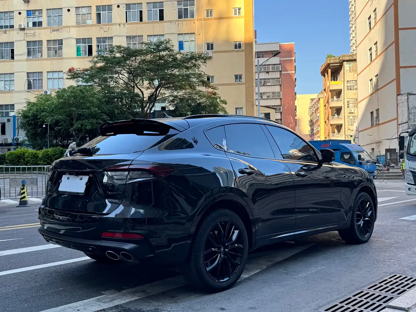 Maserati Levante 2022 3.0T Modena фото 6