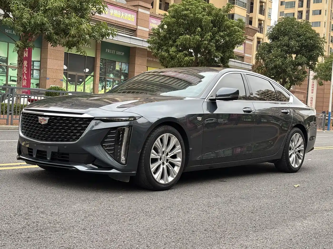 CADILLAC CT6