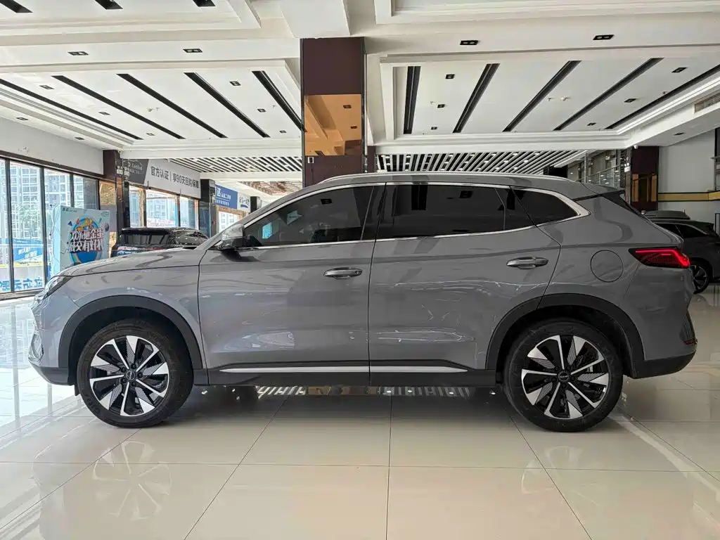 صورة 12 - BYD Song PLUS PHEV