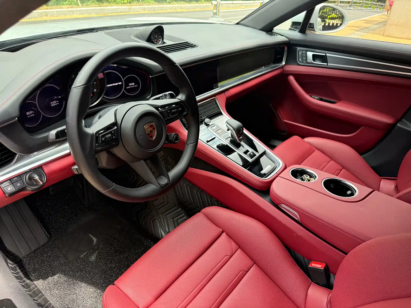 Porsche Panamera 2023 Facelift Panamera 2.9T Platinum Edition фото 8