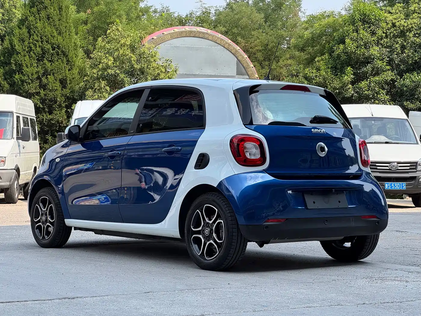 smart forfour 2018 2018 0.9T 66kW Pioneer Edition