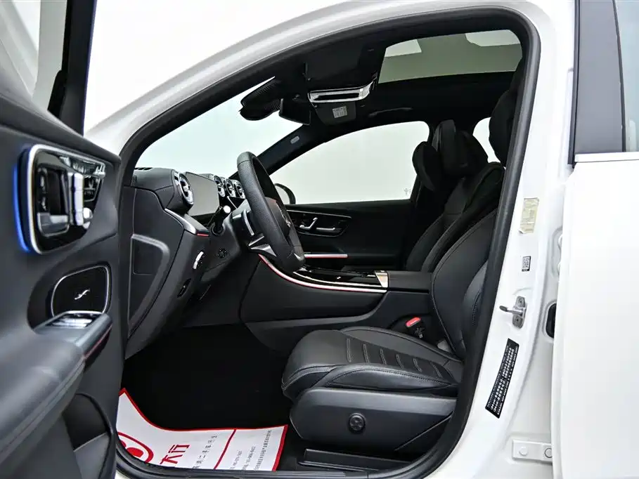 MERCEDES-BENZ GLC