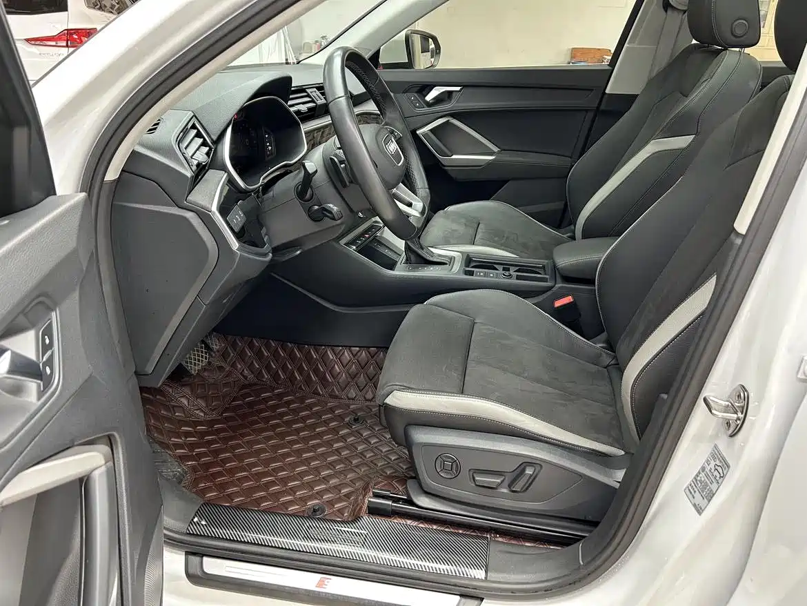 Audi Q3 2023 35 TFSI Fashion Dynamic (1.4T) фото 10