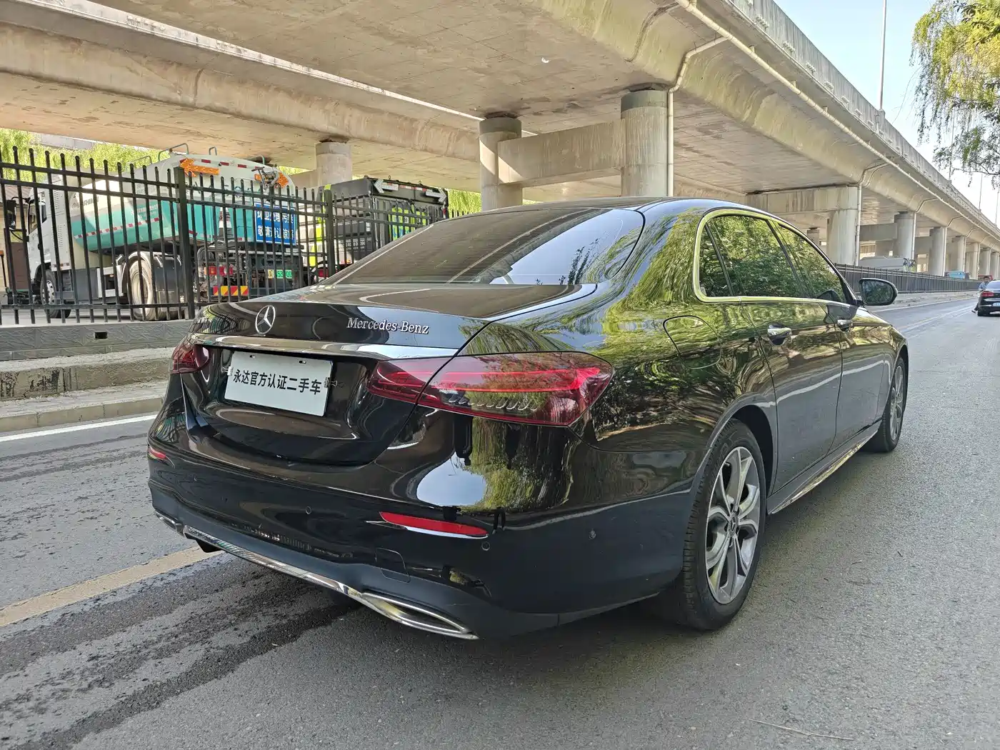 Mercedes-Benz E-Class 2021 E 300 L Sport Luxury Edition фото 2