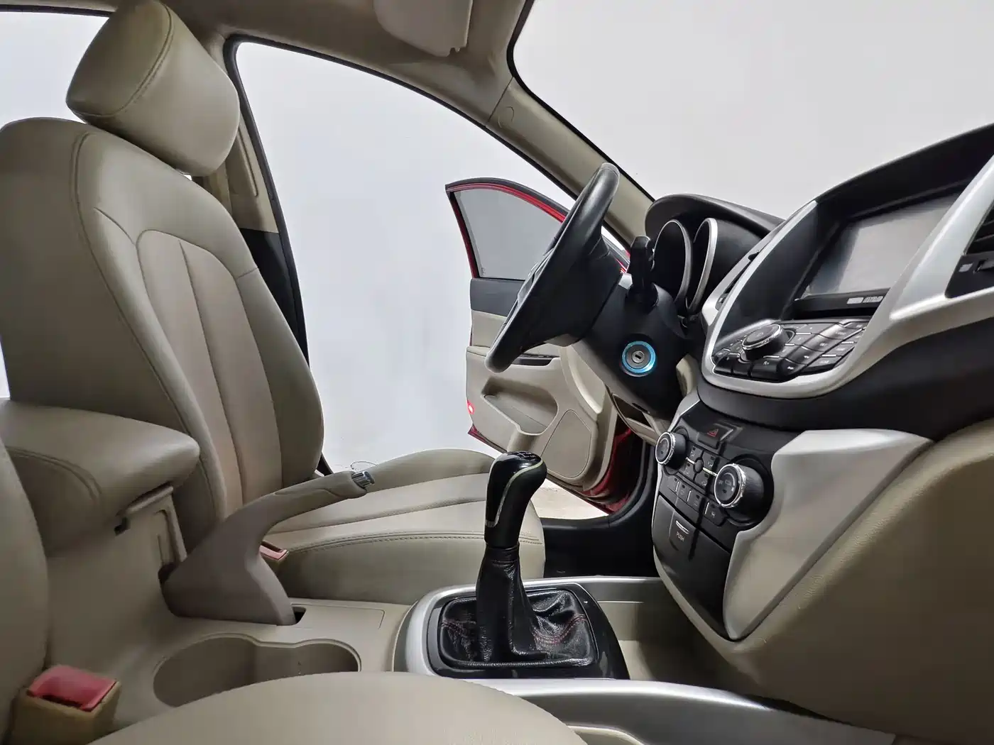 Changan Eado 2014 2014 1.6L Manual Luxury
