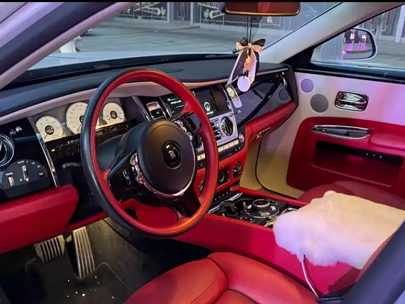 Rolls-Royce Ghost 2018 2018 6.6T Standard Wheelbase