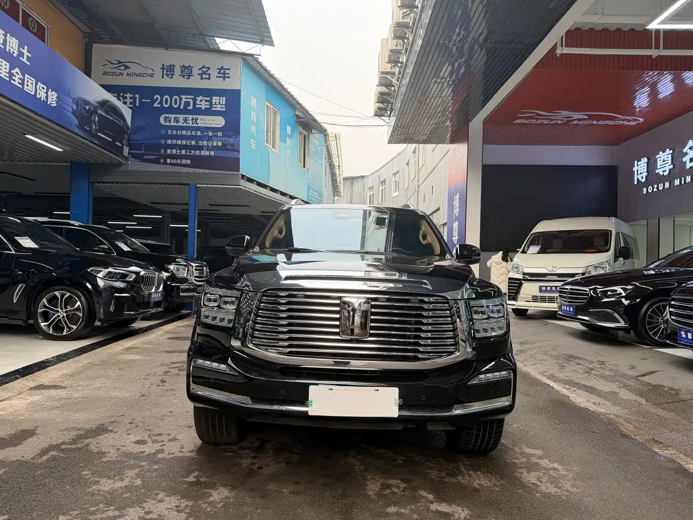 Tank 500 2023 3.0T Sport Summit 5-Seater фото 2