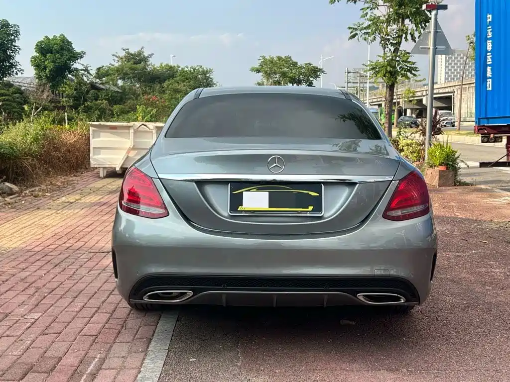 Фото 4 - Mercedes-Benz C-Class