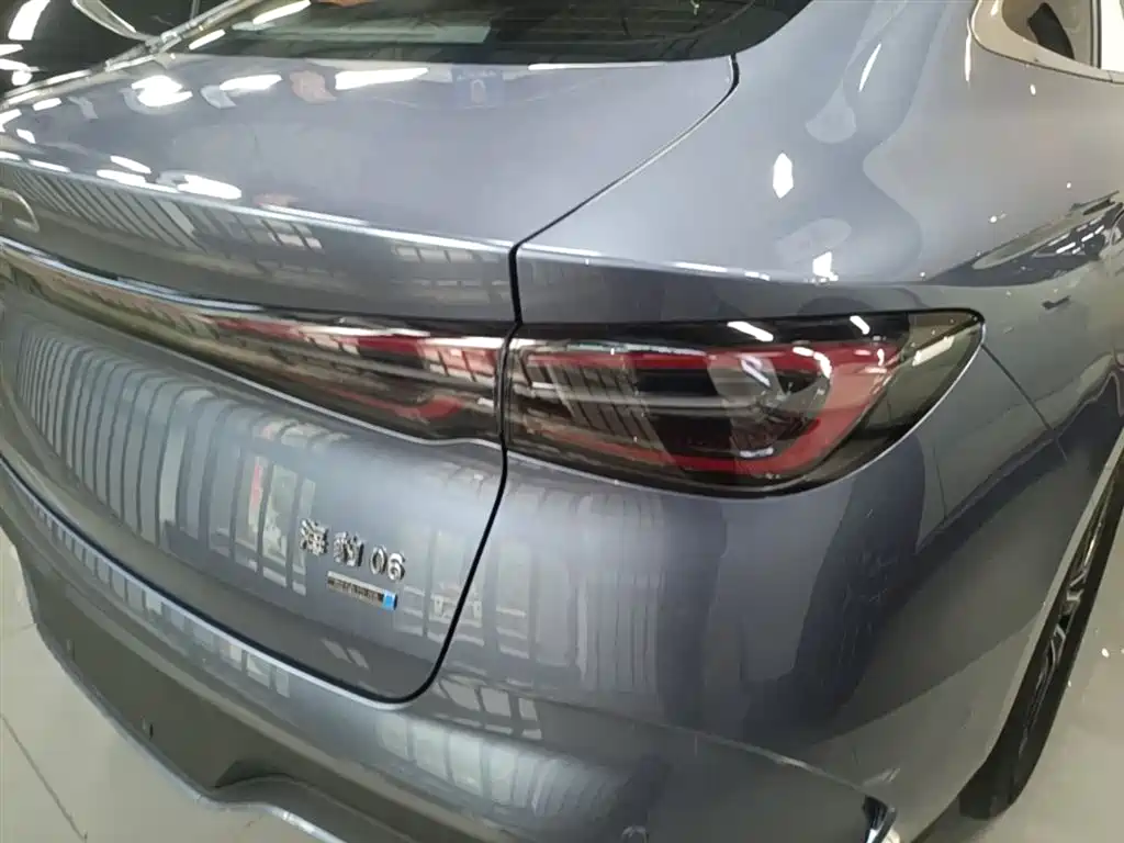 BYD Seal 06 New Energy 2025 DM-i Smart Drive Edition 120KM Luxury фото 8