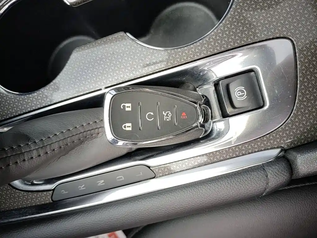 Фото 9 - Chevrolet Malibu XL