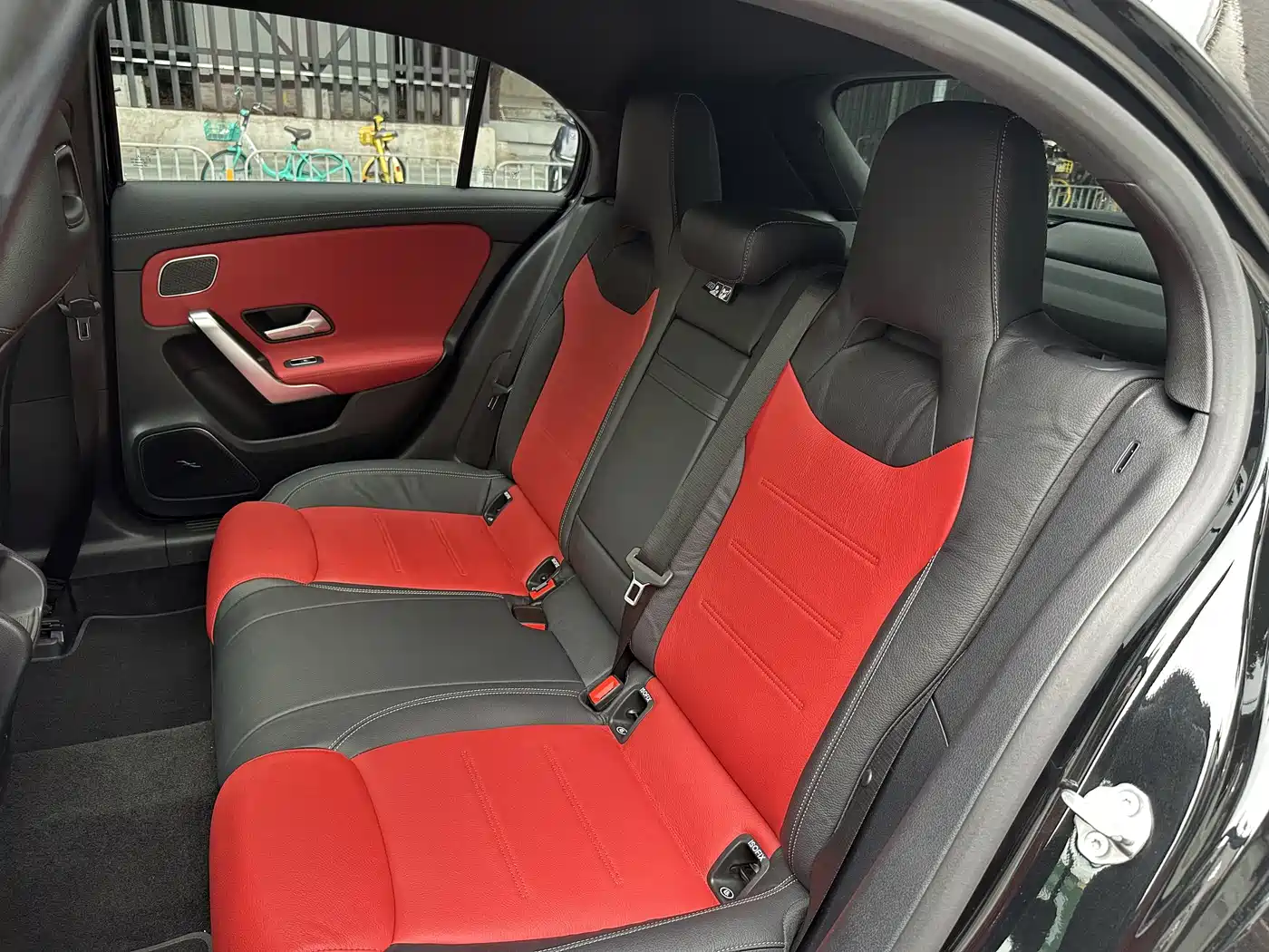 Mercedes-Benz A-Class AMG (Import) 2023 AMG A 35 4MATIC фото 12