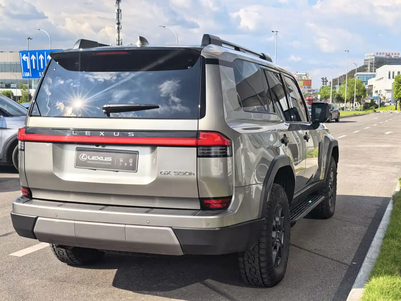 Lexus GX 2025 2024 OVERTRAIL Summit Edition