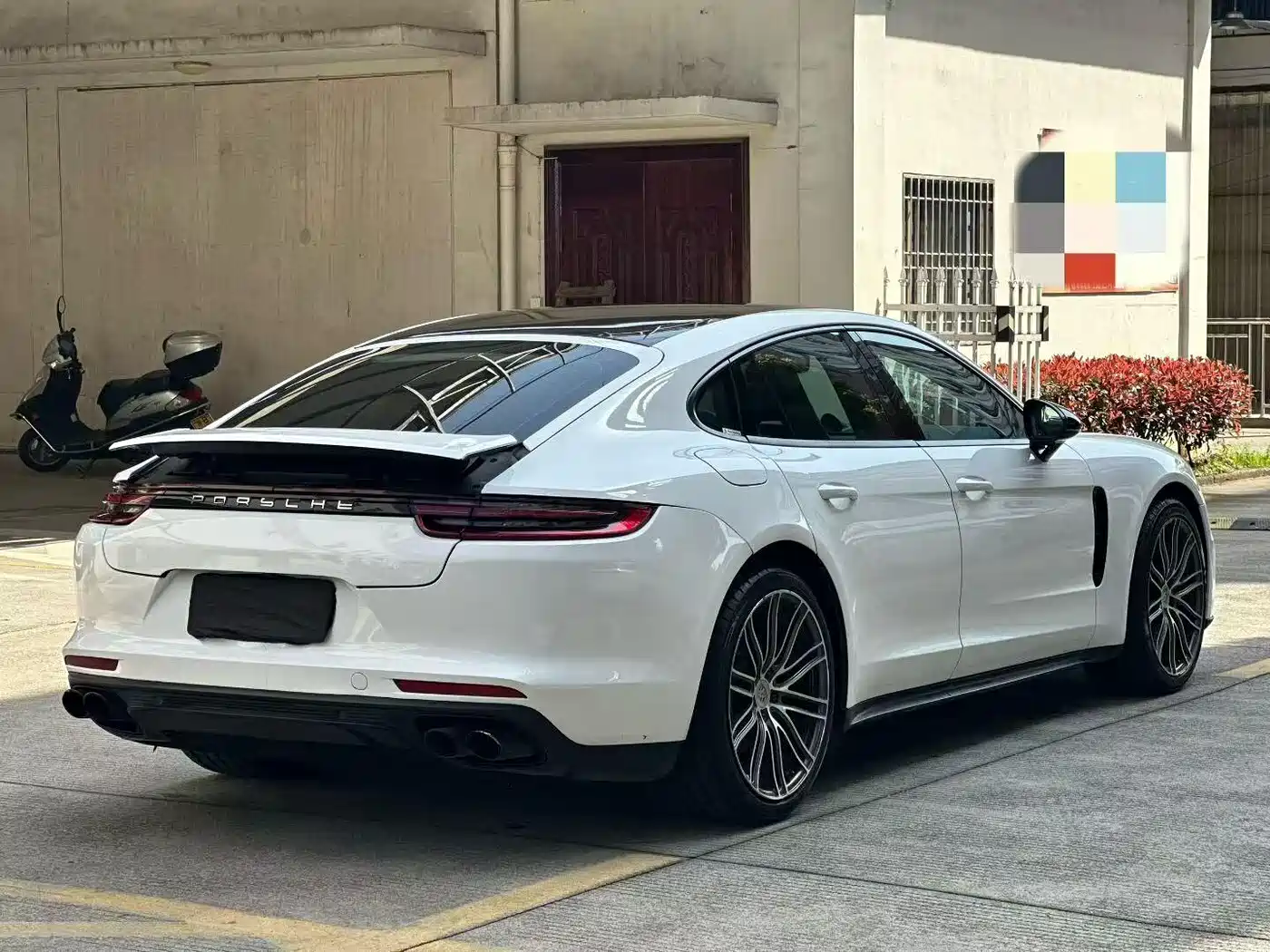 Porsche Panamera 2017 Panamera 3.0T фото 7