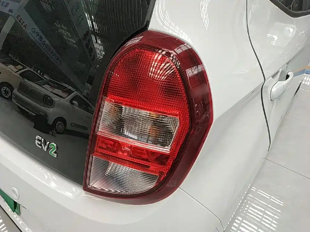 JMCG New Energy Little Kirin 2025 2025 PLUS+ Comfort Model