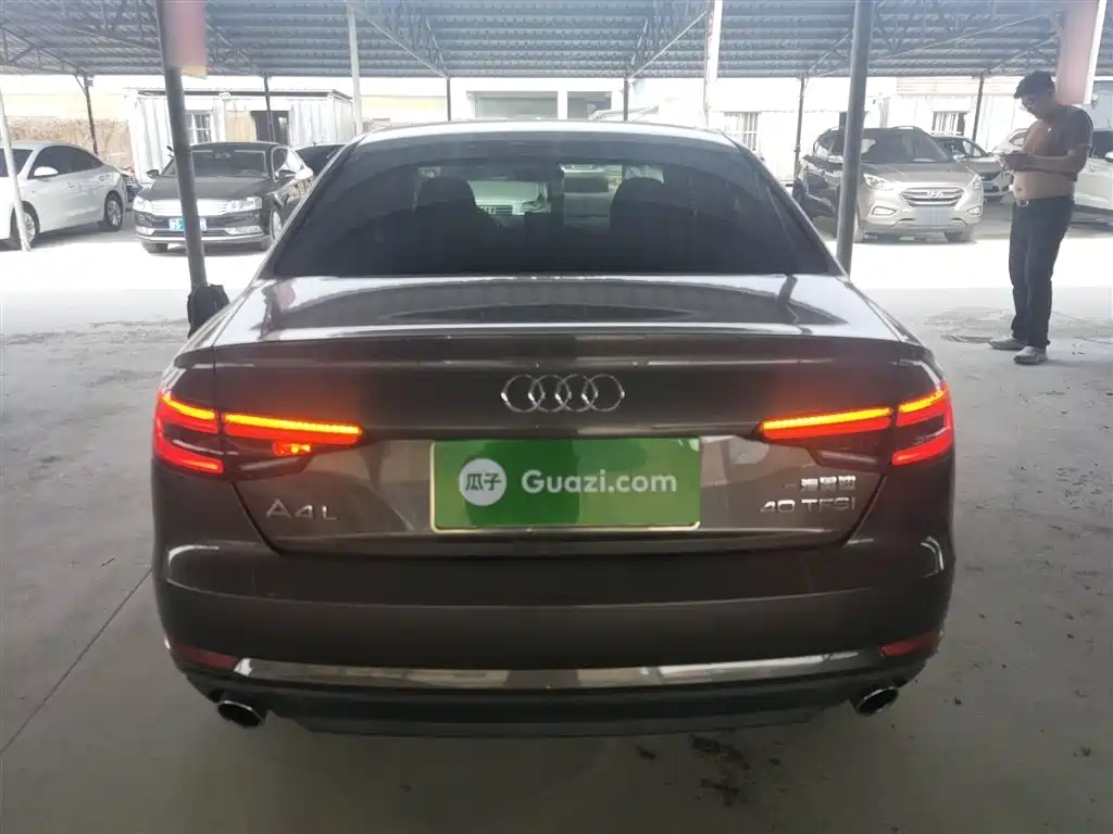 Audi A4L 2017 40 TFSI Fashion Edition фото 4