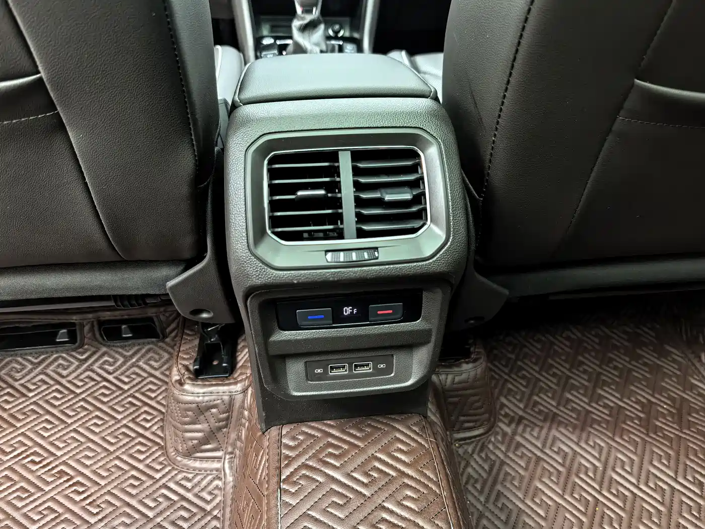 VOLKSWAGEN TIGUAN L NEW ENERGY