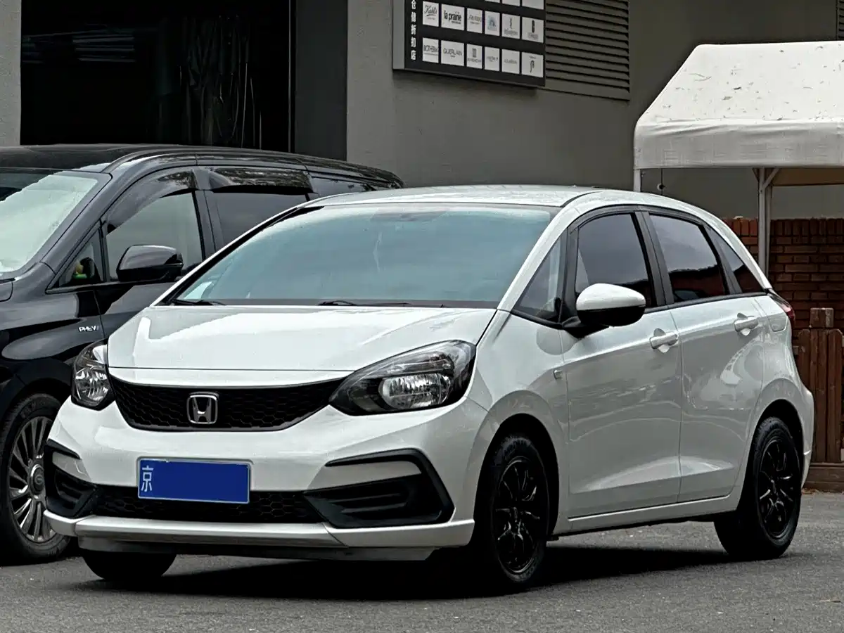 Photo 1 - Honda Fit
