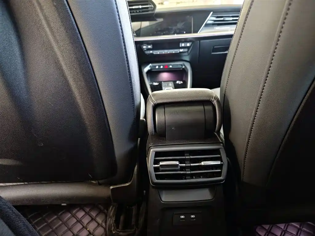 Audi A3 2023 Facelift Sportback 35 TFSI Fashion Sport фото 24