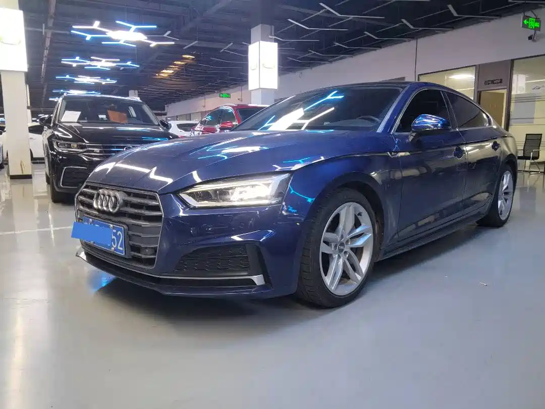 Audi A5 (Import) 2017 Sportback 40 TFSI Fashion
