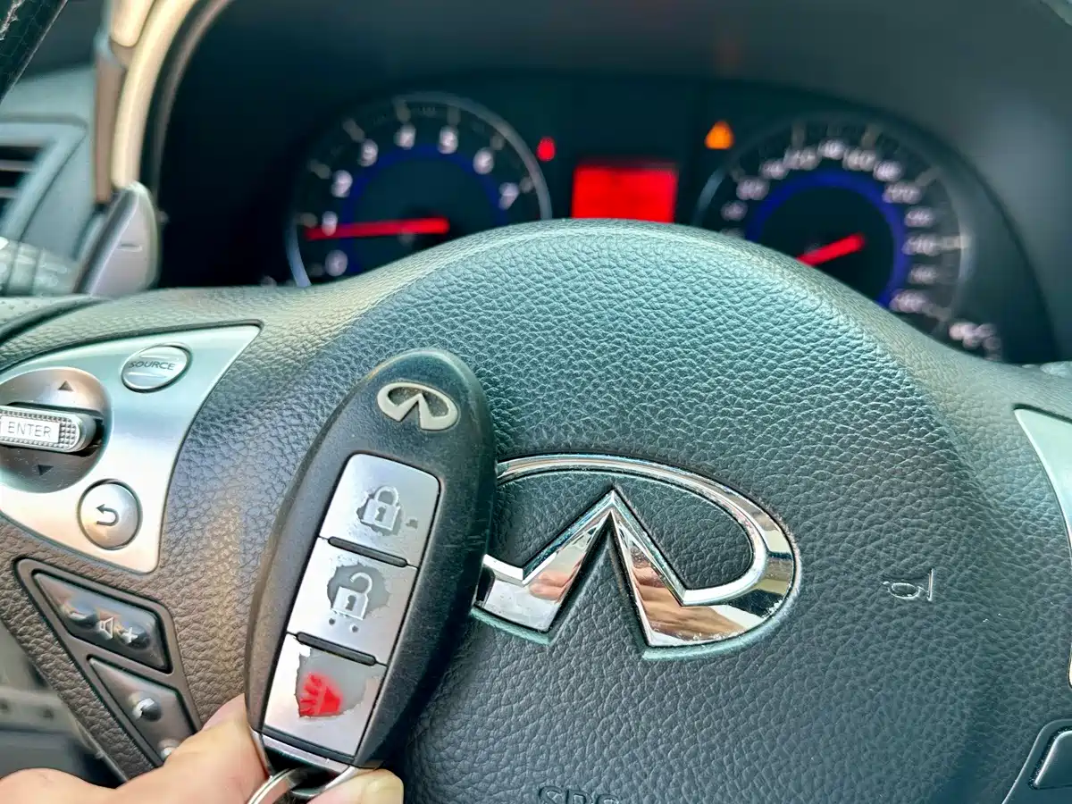 Infiniti FX 2009 2009 FX35 Beyond Edition