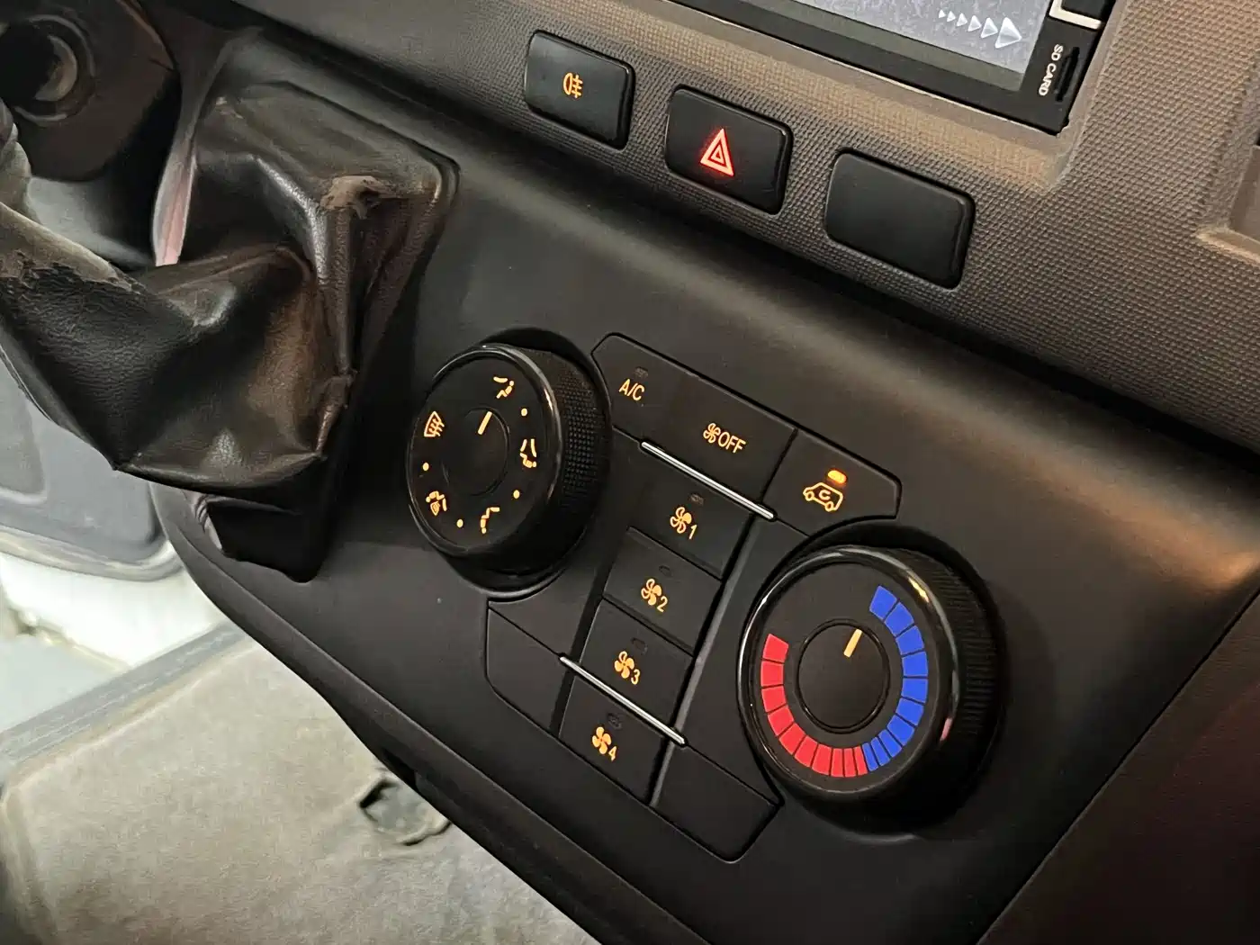 Jinbei Haise 2017 2016 2.2L Luxury V22