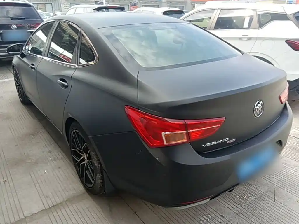 Photo 5 - Buick Verano