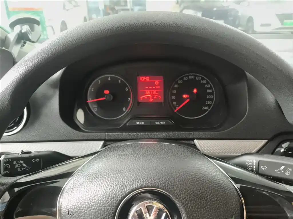 Volkswagen Jetta 2017 1.5L Manual Comfort фото 8