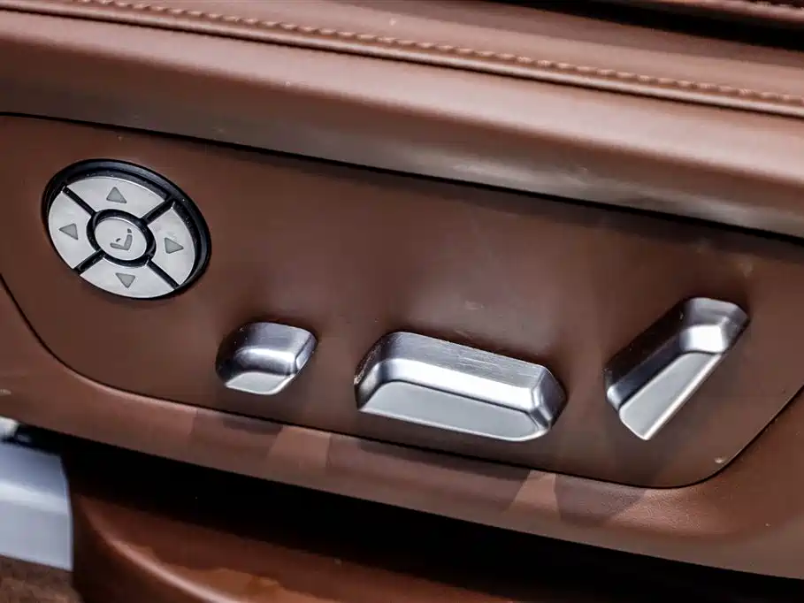 TANK TANK 700 NEW ENERGY