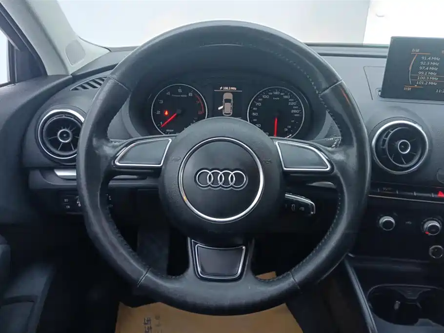 Audi A3 2016 Sportback 35 TFSI Progressive фото 15
