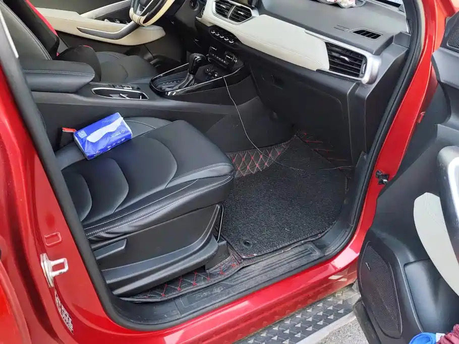 Baojun 530 2018 2019 1.5T CVT Premium China V