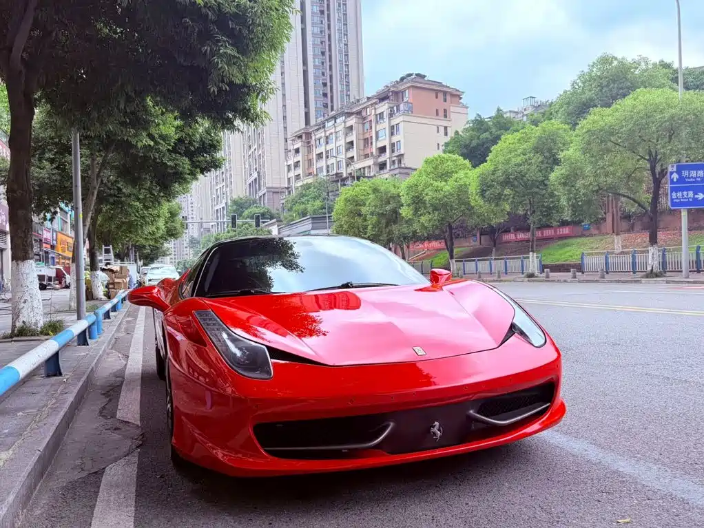 Ferrari 458 2013 2011 4.5L Italia