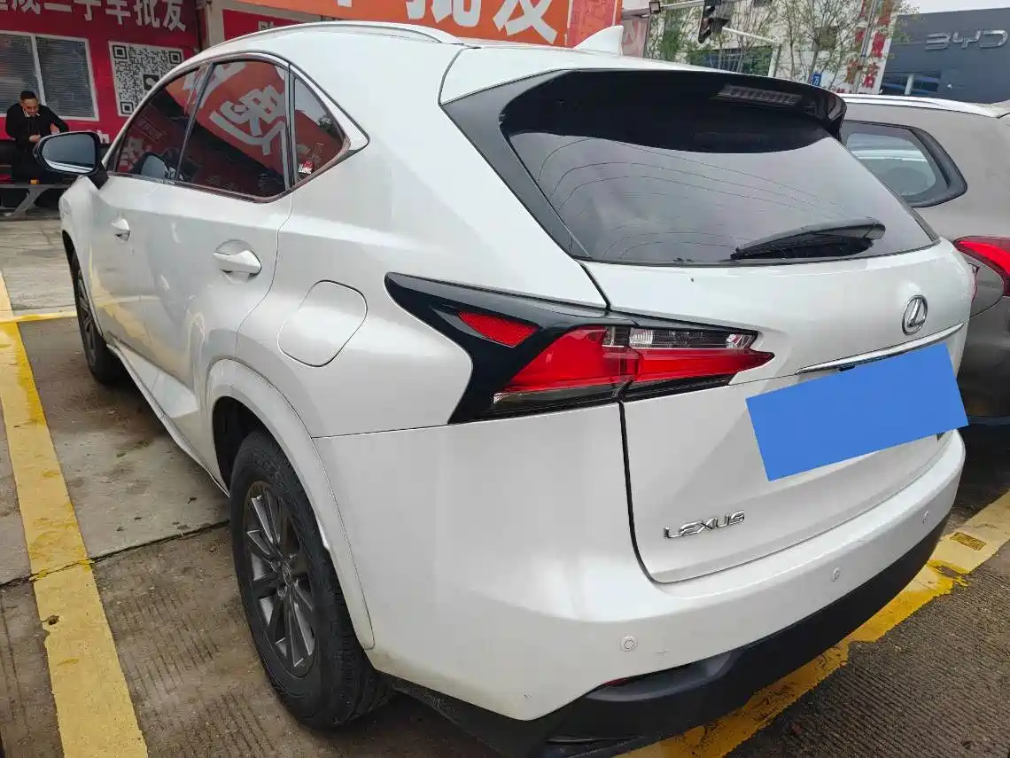 Lexus NX 2015 200 FWD Premium фото 13