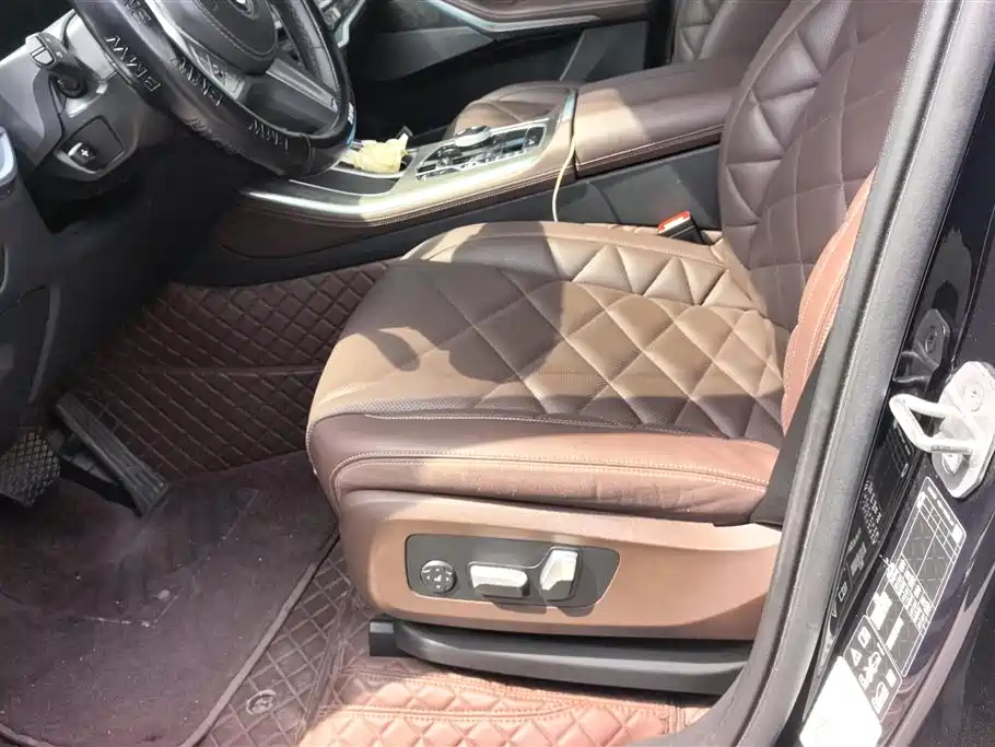 BMW X5 2023 xDrive 30Li Premium M Sport Package фото 9