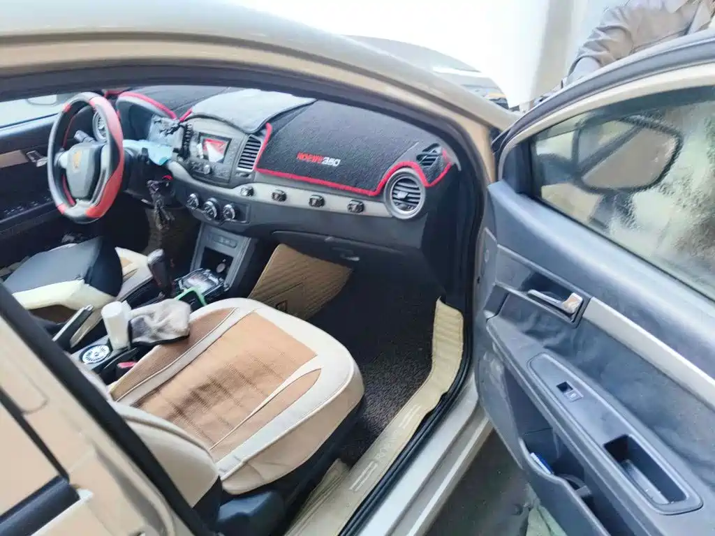 Roewe 350 2016 2015 Model 1.5L Manual Luxury Sunroof Edition
