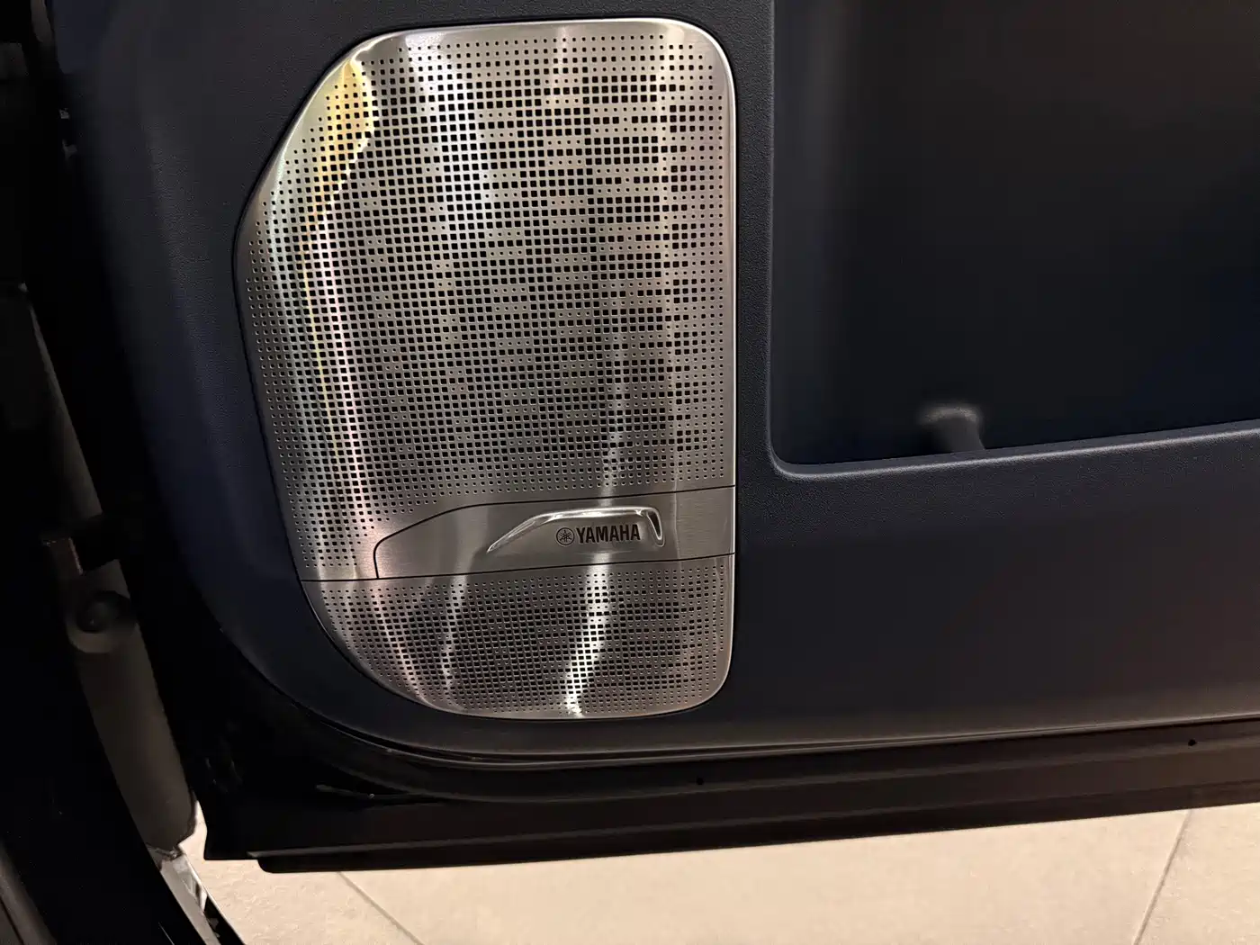 ZEEKR 009 2026 2024 7-Seat Aisle AWD Version 108kWh
