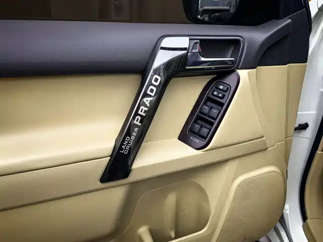 Toyota Prado 2016 3.5L Auto TX-L NAVI — фото 5