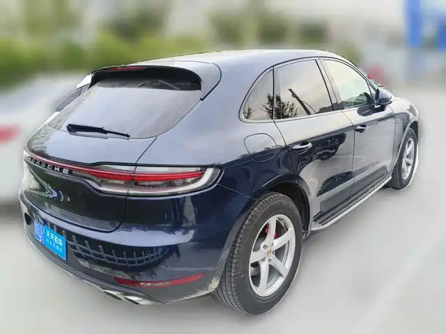 Porsche Macan 2020 Macan 2.0T — фото 2