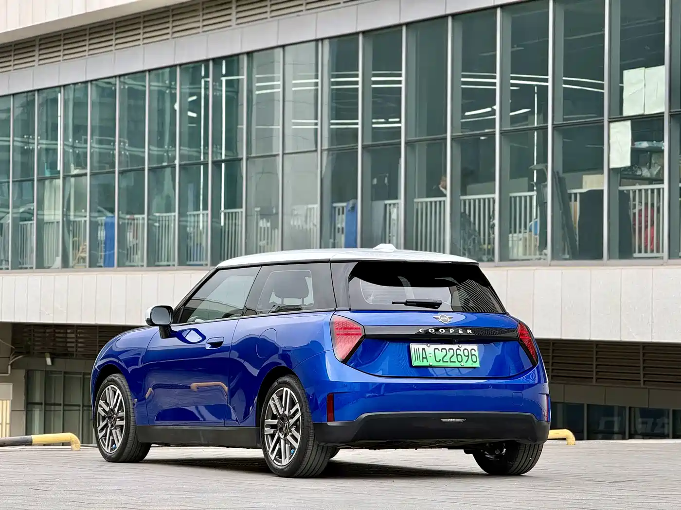 MINI ELECTRIC  COOPER